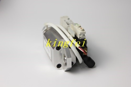 FUJI ADCPA8142 CP8 シリンダー オリジナル ストック新品 迅速な配送