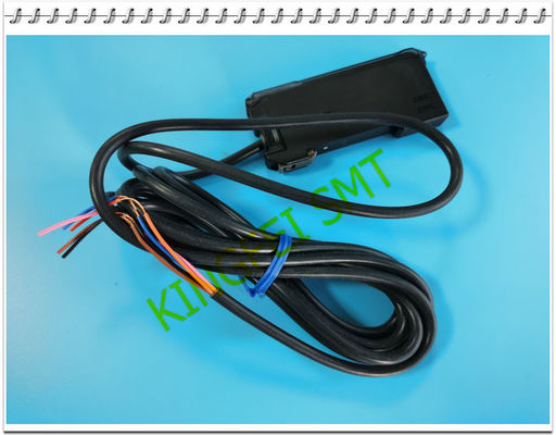 購入 Excen機械のためのEP19-900172 EP19-001276 SMTの予備品センサーAMP E3X-DA21-S オンライン製造