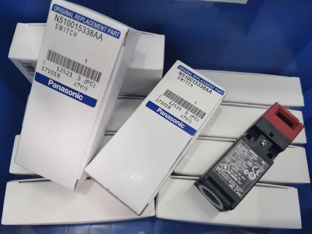 NPM CM402 CM602の限界スイッチD4NS-1DF D4NS-1BF D4N-1122のためのN510015338AAスイッチ