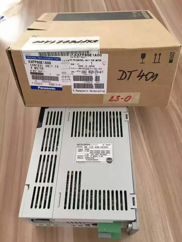 モーターMR-J2S-40B-EE085 CM402 Ｙ軸の運転者のためのKXFP6GE1A00制御装置